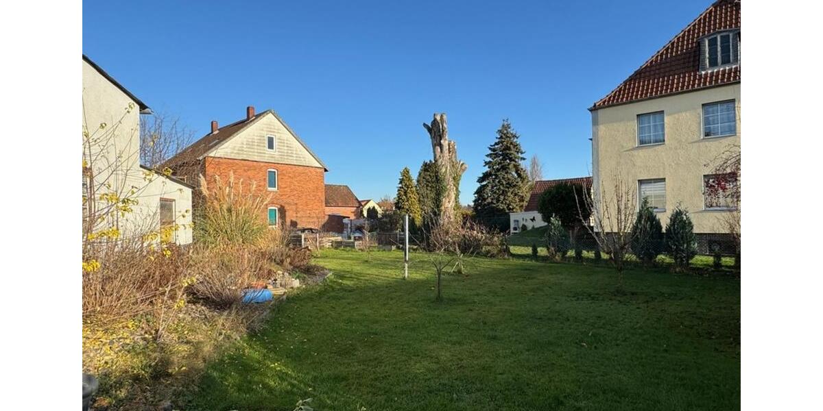 Mehrfamilienhaus, Wohnhaus Ilsede - 8 Zimmer, 274 m&sup2;, 1.800&euro; | Angebot:25491479