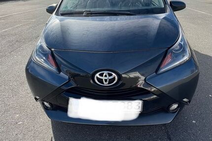 Toyota Aygo (X) 68.130 km 7.350 &euro; Hannover 30419