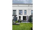 Reihenhaus Springe - 6 Zimmer, 145 m&sup2;, 1.650&euro; | Angebot:26582083