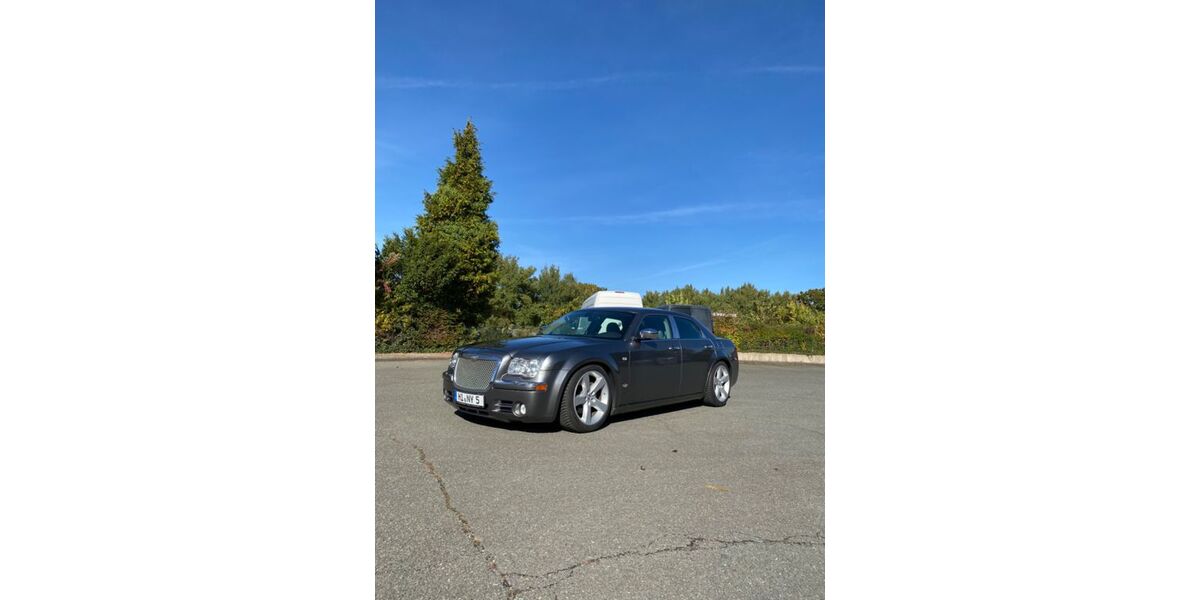 Chrysler 300C 205.000 km 9.000 &euro; Hildesheim 31134
