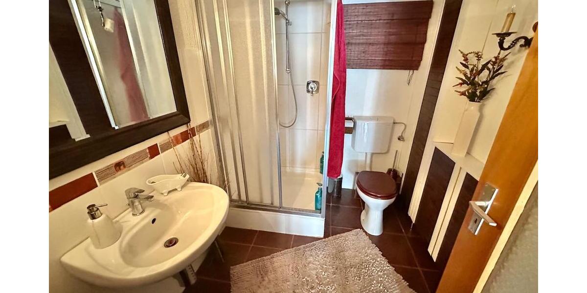 Idyllisches Wohnen in Feldrandlage - Zweifamilienhaus Bad Salzdetfurth Breinum | Angebot:25921835