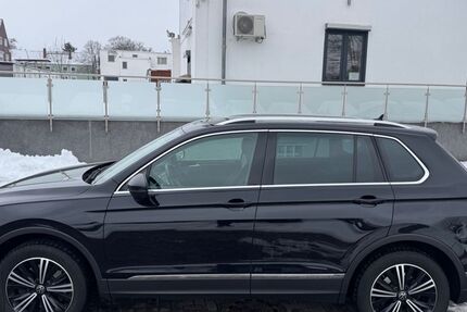 VW Tiguan 142.915 km 21.900 &euro; Salzgitter-Lebenstedt 38226