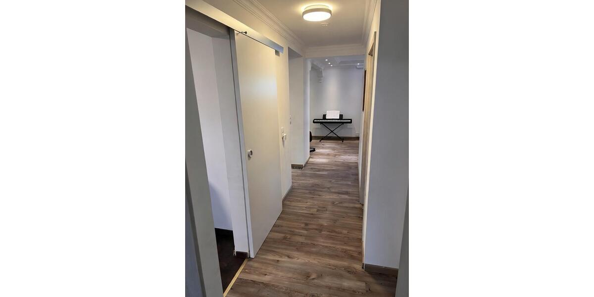 Einfamilienhaus Nordstemmen - 5 Zimmer, 105 m&sup2;, 1.200&euro; | Angebot:25843284