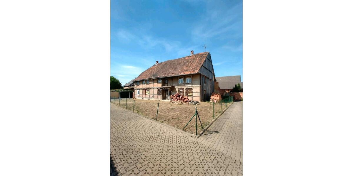 Mehrfamilienhaus, Wohnhaus Lengede - 11 Zimmer, 380 m&sup2;, 27.500&euro; | Angebot:25824275