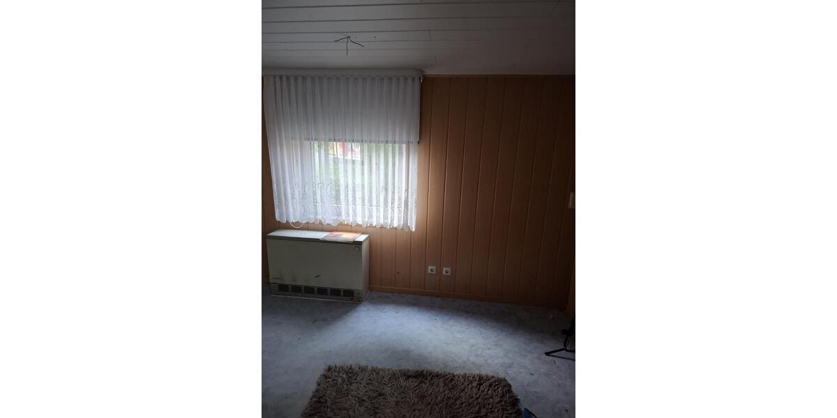 Einfamilienhaus Bockenem - 9 Zimmer, 255 m&sup2;, 146.000&euro; | Angebot:23410111