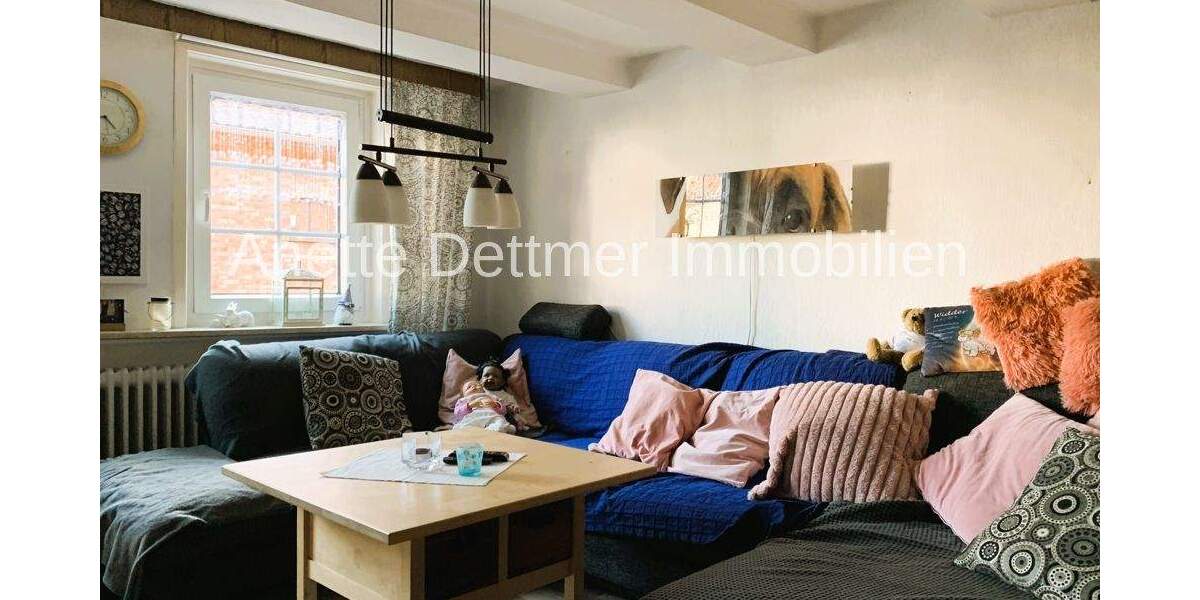 Mehrfamilienhaus, Wohnhaus Gronau (Leine) Rheden - 6 Zimmer, 221 m&sup2;, 299.000&euro; | Angebot:25695306