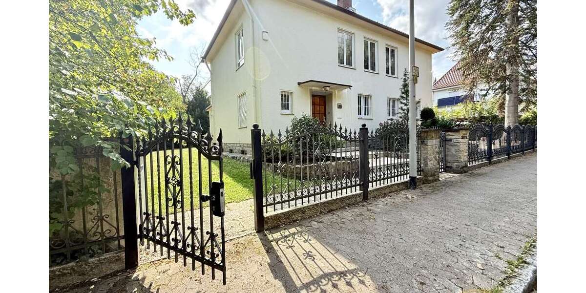 Einfamilienhaus Hannover / Badenstedt Badenstedt - 8 Zimmer, 305 m&sup2;, 829.000&euro; | Angebot:25136664