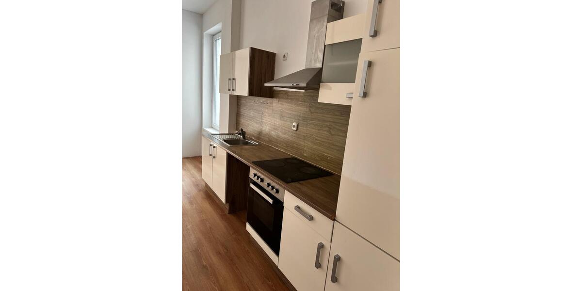 Etagenwohnung Peine Südstadt - 3 Zimmer, 102 m&sup2;, 780&euro; | Angebot:25805444