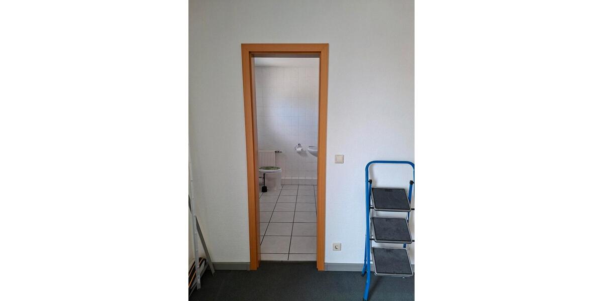 Etagenwohnung Sarstedt - 3 Zimmer, 90 m&sup2;, 230.000&euro; | Angebot:26702860