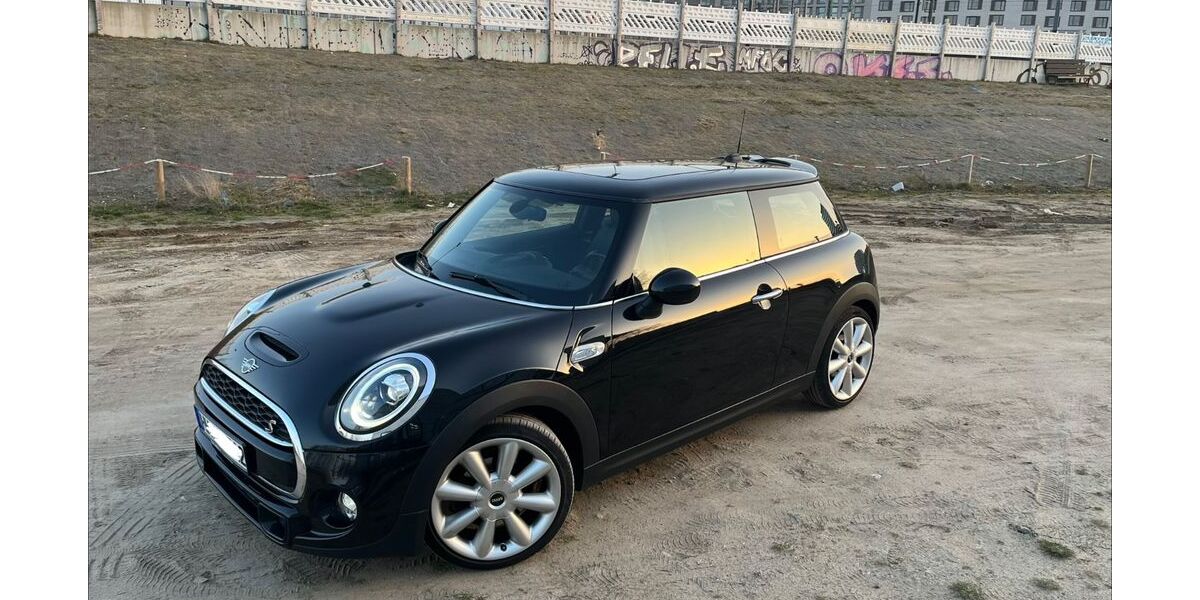Mini Cooper S 77.600 km 17.800 &euro; Hannover 30539