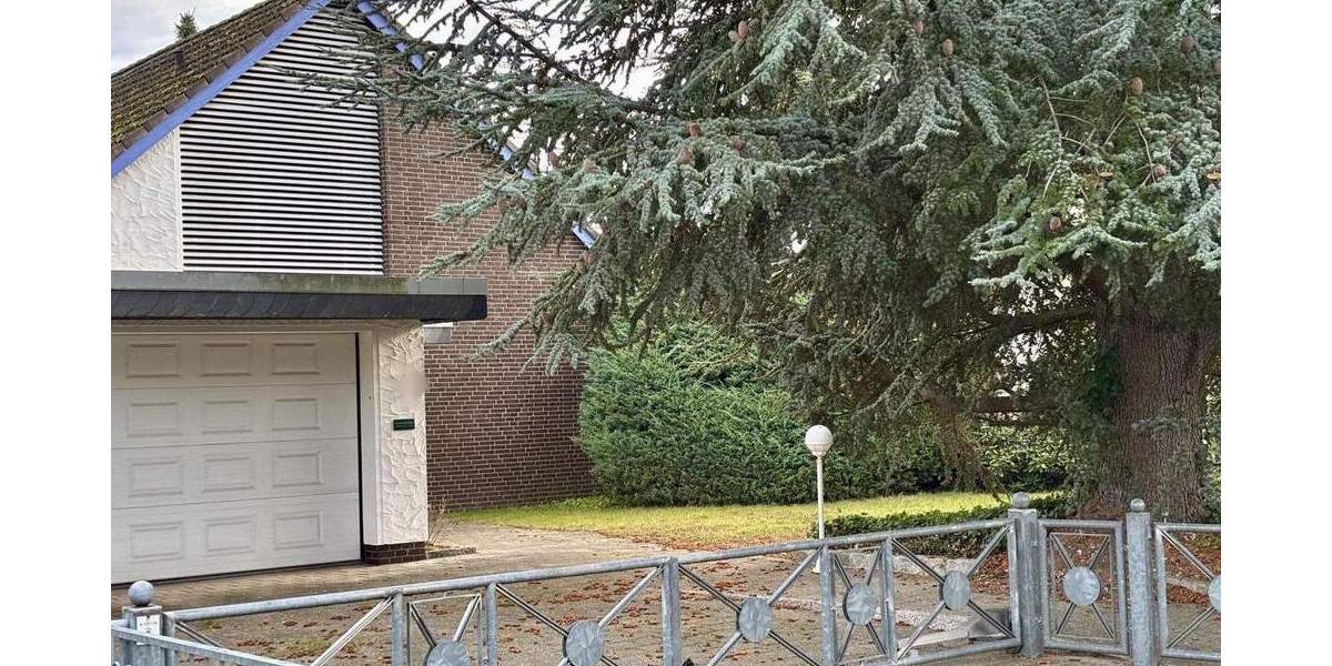 Einfamilienhaus Ronnenberg Weetzen - 7 Zimmer, 216 m&sup2;, 249.000&euro; | Angebot:25733409