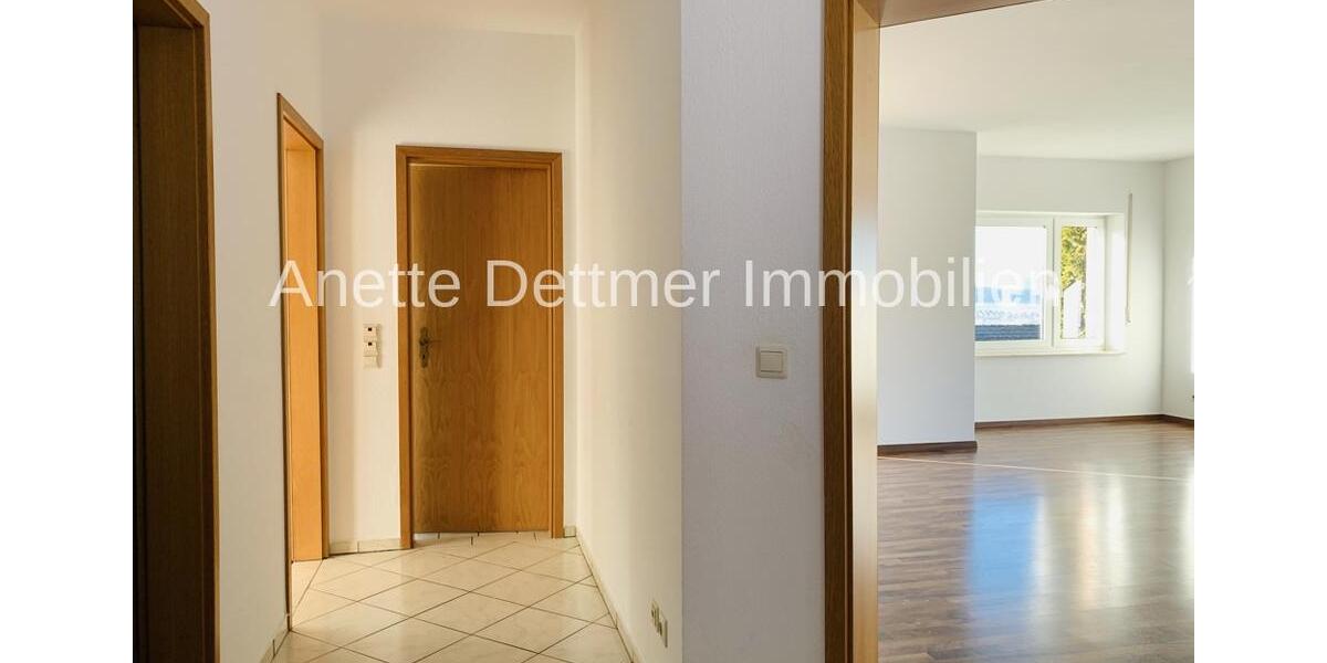 Etagenwohnung Alfeld (Leine) - 3 Zimmer, 91 m&sup2;, 819&euro; | Angebot:23804279