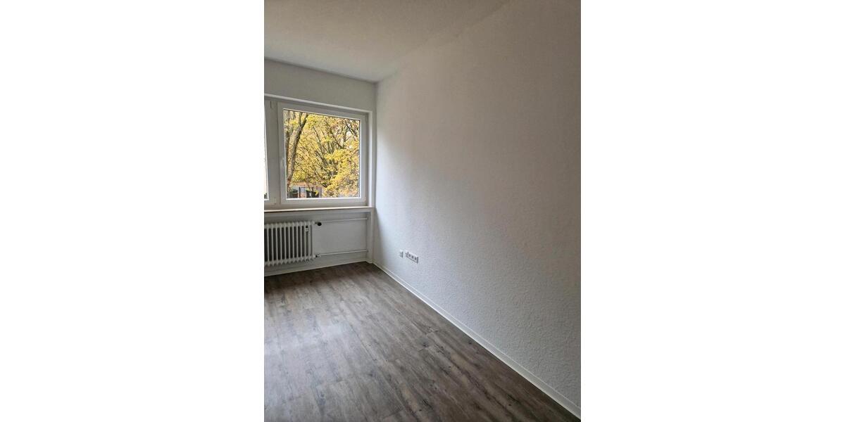 Etagenwohnung Hannover Linden-Limmer - 3.5 Zimmer, 78 m&sup2;, 1.138&euro; | Angebot:26021927