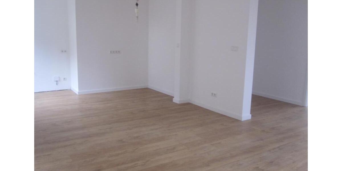 Etagenwohnung Alfeld (Leine) - 4.5 Zimmer, 112 m&sup2;, 1.090&euro; | Angebot:19370248