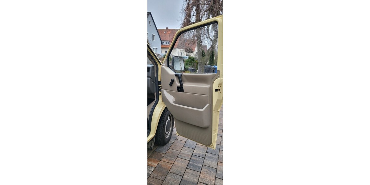 VW T4 Caravelle 63.000 km 9.500 &euro; Bockenem 31167