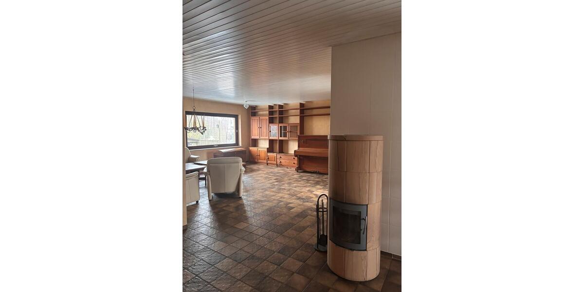 Einfamilienhaus Wennigsen (Deister) - 5 Zimmer, 160 m&sup2;, 1.500&euro; | Angebot:25302613