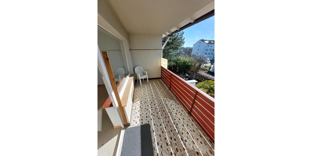 Etagenwohnung Hildesheim Itzum-Marienburg - 7 Zimmer, 15 m&sup2;, 300&euro; | Angebot:25418755