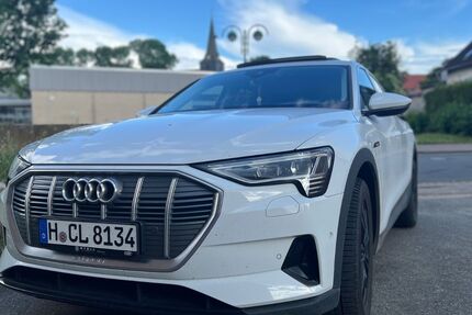 Audi e-tron 90.800 km 24.800 &euro; Lehrte 31275