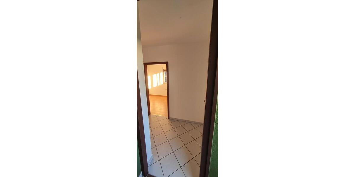 Etagenwohnung Hannover Buchholz-Kleefeld - 3 Zimmer, 81 m&sup2;, 810&euro; | Angebot:25443300