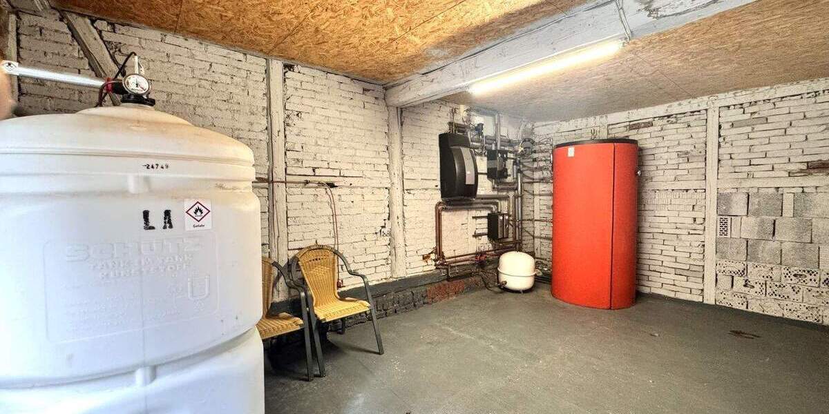 Einfamilienhaus Salzhemmendorf Benstorf - 6 Zimmer, 220 m&sup2;, 99.000&euro; | Angebot:25815632