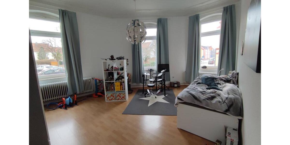 Hochparterre Hildesheim Oststadt/Stadtfeld - 4 Zimmer, 120 m&sup2;, 880&euro; | Angebot:26612169