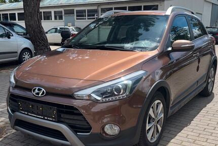 Hyundai i20 70.000 km 11.999 &euro; Hannover 30179
