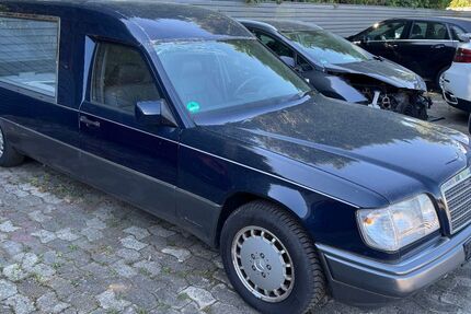 Mercedes-Benz 280 118.983 km 3.990 &euro; Bad Salzdetfurth 31162
