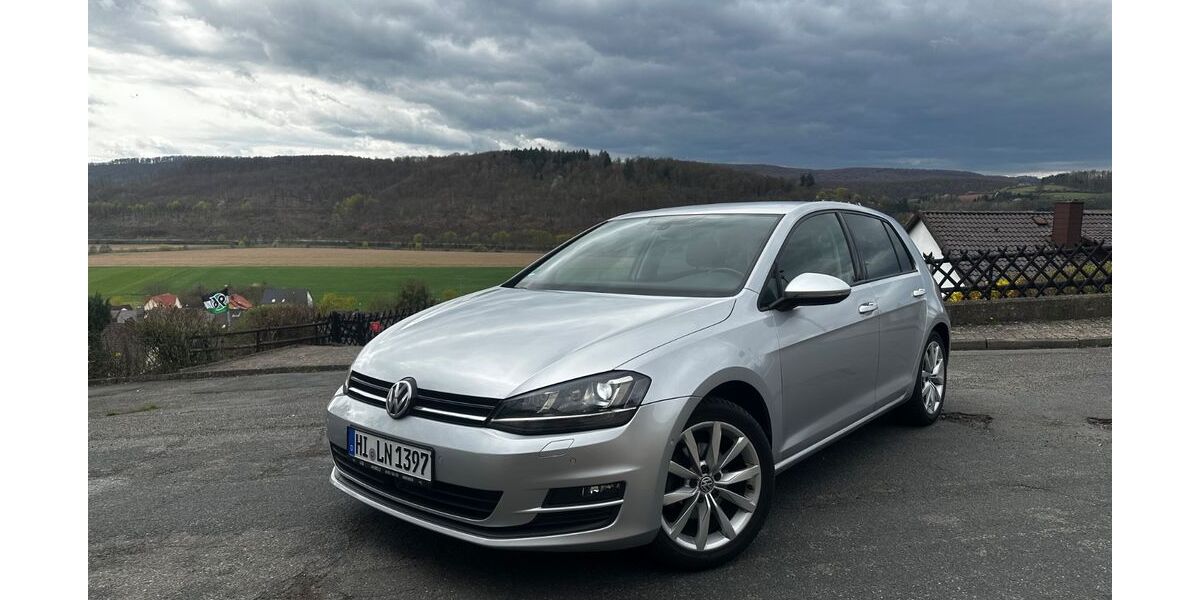 VW Golf 66.000 km 12.390 &euro; Alfeld 31061
