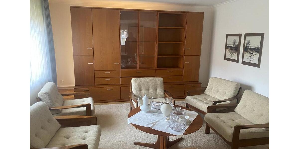 Etagenwohnung Lamspringe - 9 Zimmer, 228 m&sup2;, 1.650&euro; | Angebot:25057044