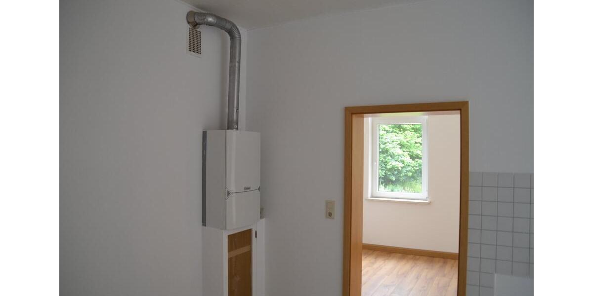 Etagenwohnung Delligsen - 3 Zimmer, 80 m&sup2;, 390&euro; | Angebot:24451083