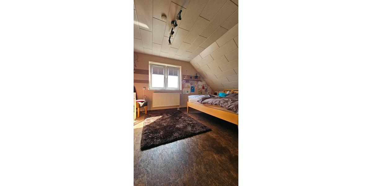 Einfamilienhaus Laatzen - 7 Zimmer, 250 m&sup2;, 799.000&euro; | Angebot:24465518