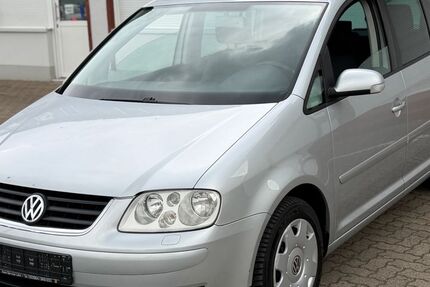 VW Touran 257.500 km 3.900 &euro; Salzgitter 38229