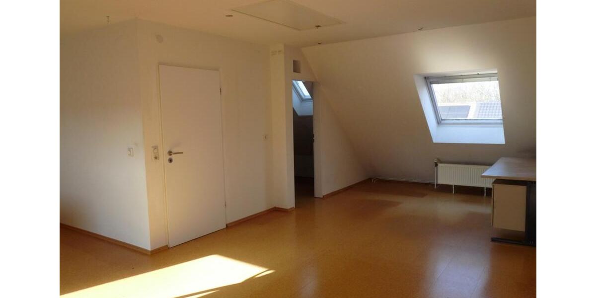 Reihenhaus Hannover Buchholz-Kleefeld - 7 Zimmer, 180 m&sup2;, 520.000&euro; | Angebot:25086228