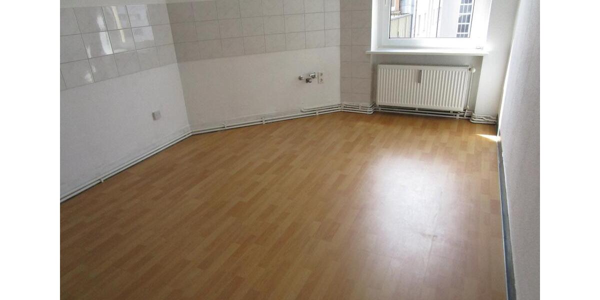 Etagenwohnung Hannover Döhren-Wülfel - 5 Zimmer, 126 m&sup2;, 1.200&euro; | Angebot:25391441