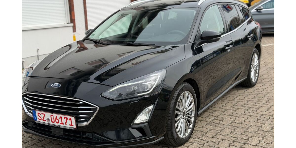 Ford Focus 132.150 km 13.900 &euro; Salzgitter 38229