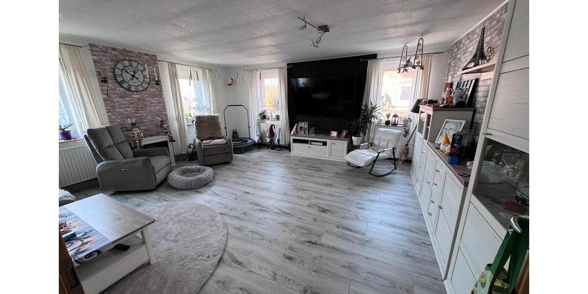 Einfamilienhaus Algermissen - 10 Zimmer, 228 m&sup2;, 399.900&euro; | Angebot:25408002