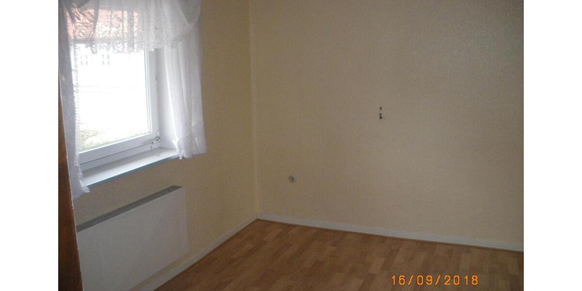 Etagenwohnung Holle - 6 Zimmer, 124 m&sup2;, 780&euro; | Angebot:26662502