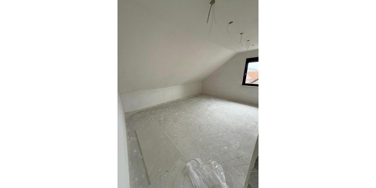 Einfamilienhaus Alfeld (Leine) - 12 Zimmer, 240 m&sup2;, 390.000&euro; | Angebot:25703681