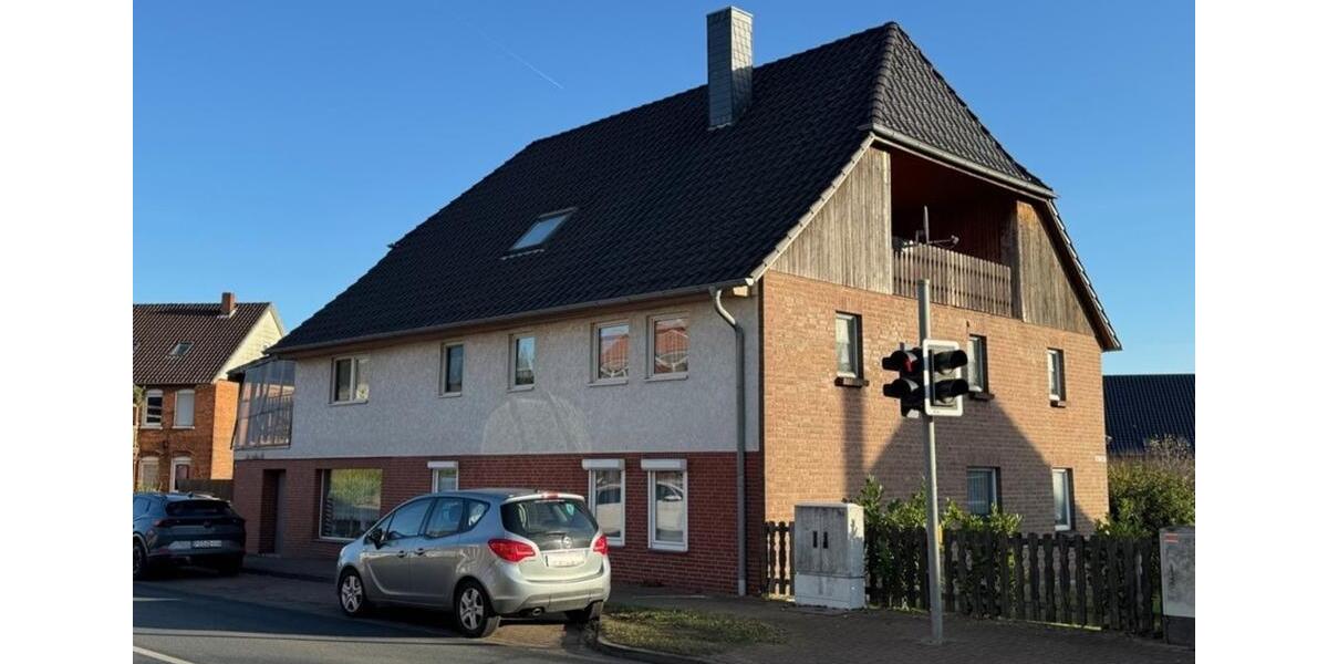 Mehrfamilienhaus, Wohnhaus Ilsede - 8 Zimmer, 274 m&sup2;, 1.800&euro; | Angebot:25491479