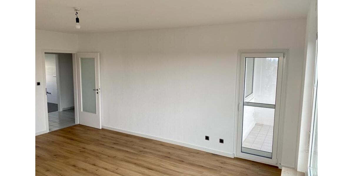 Etagenwohnung Laatzen - 3 Zimmer, 72 m&sup2;, 900&euro; | Angebot:26007336