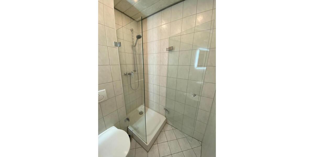 Etagenwohnung Laatzen - 3 Zimmer, 72 m&sup2;, 900&euro; | Angebot:26007336