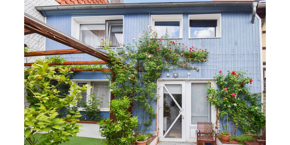 Historisches Reihenhaus mit PV-Anlage!!! - Reihenmittelhaus Bad Salzdetfurth | Angebot:24624364