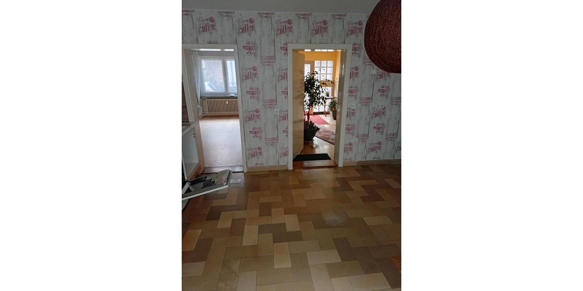 Erdgeschoßwohnung Sibbesse - 3.5 Zimmer, 83 m&sup2;, 560&euro; | Angebot:25104158