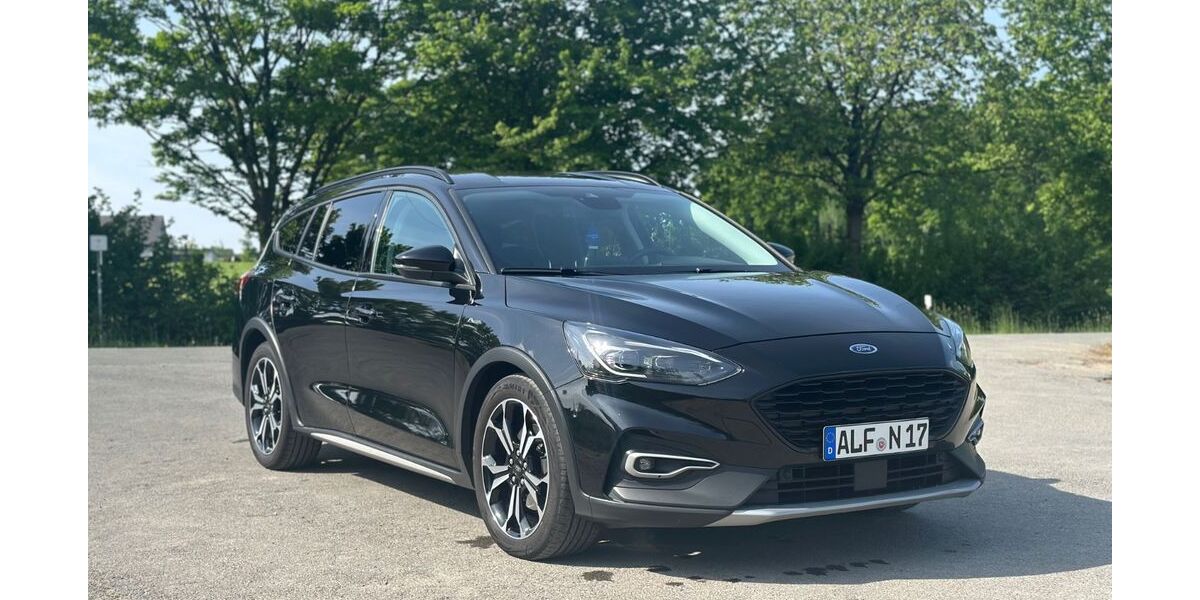 Ford Focus 114.000 km 19.900 &euro; Hannover 30539