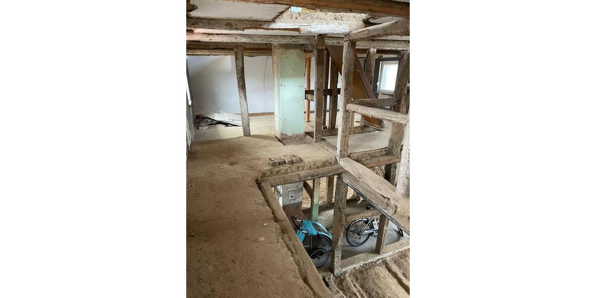 Einfamilienhaus Lamspringe - 5 Zimmer, 150 m&sup2;, 160.000&euro; | Angebot:24650303