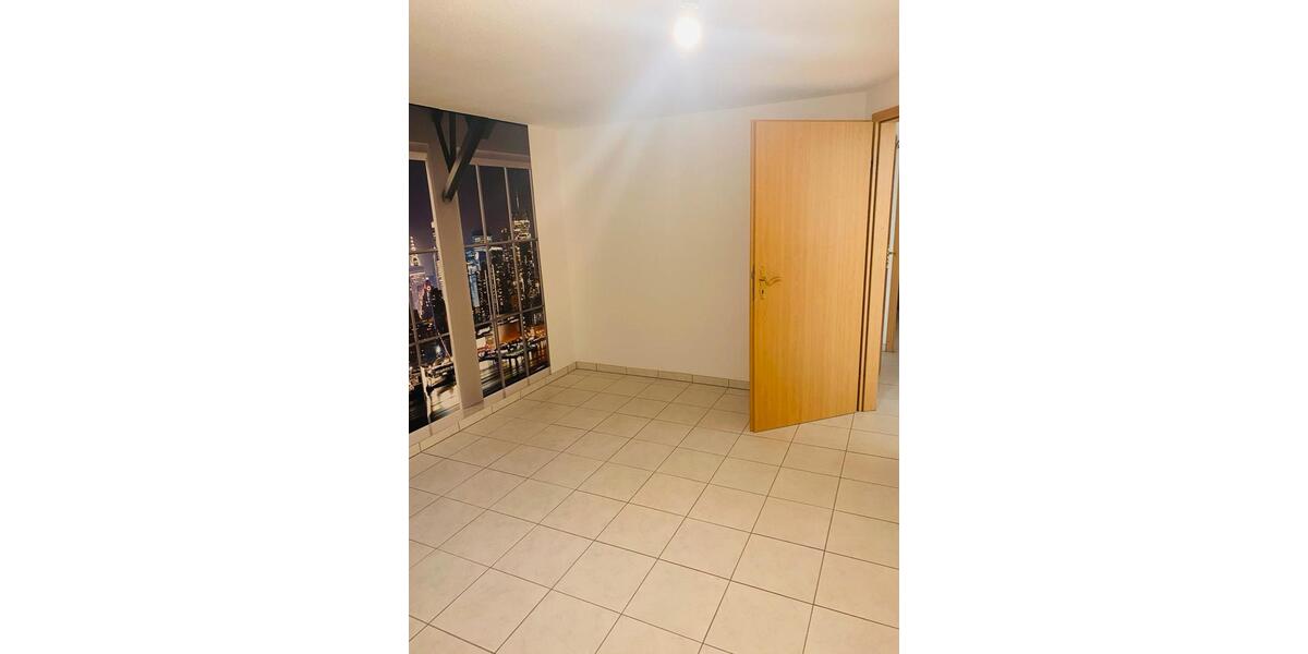 Reihenhaus Laatzen - 5 Zimmer, 126 m&sup2;, 450.000&euro; | Angebot:26006121