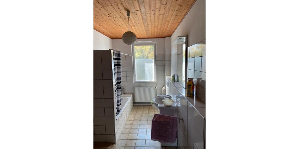 Einfamilienhaus Coppenbrügge - 11 Zimmer, 299.500&euro; | Angebot:23220786
