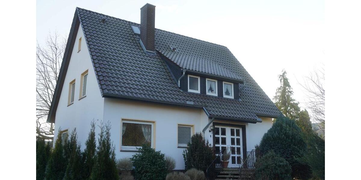 Einfamilienhaus Lehrte - 8 Zimmer, 141 m&sup2;, 375.000&euro; | Angebot:25552867