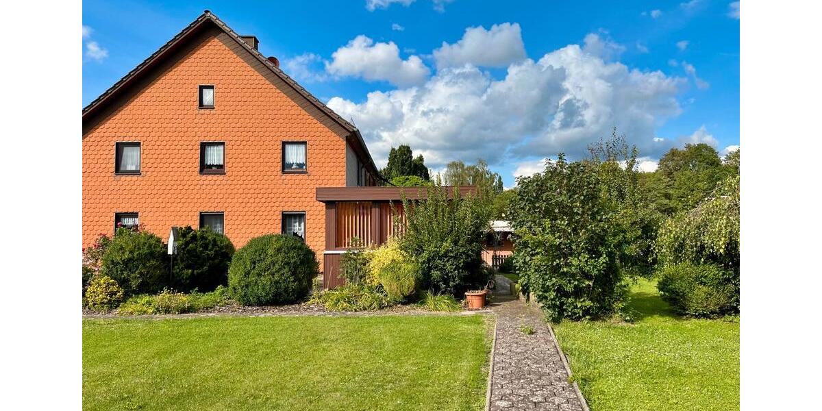 Mehrfamilienhaus, Wohnhaus Coppenbrügge - 10.5 Zimmer, 272 m&sup2;, 299.000&euro; | Angebot:26018295