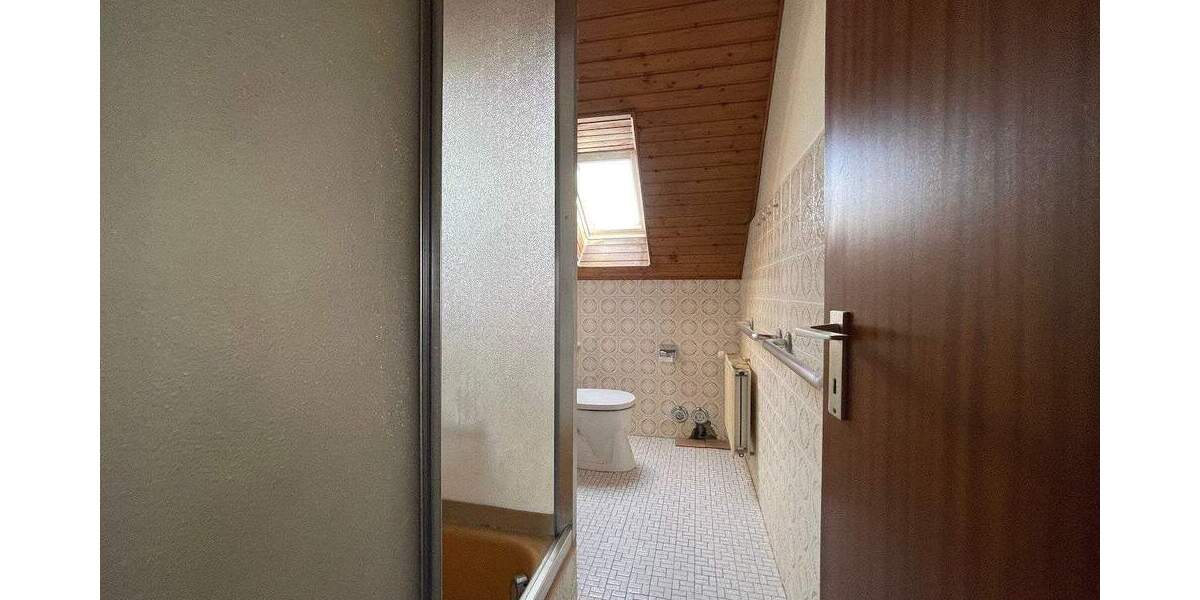 Reihenmittelhaus Laatzen Alt-Laatzen - 4 Zimmer, 125 m&sup2;, 330.000&euro; | Angebot:25686717